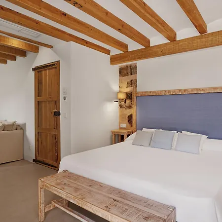 Es Port Hotel
