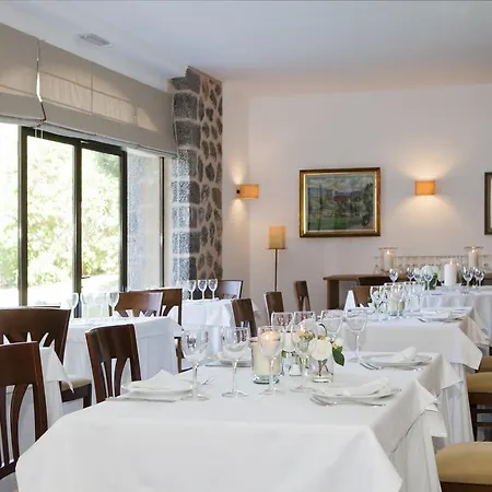 Es Port Hotel 4*